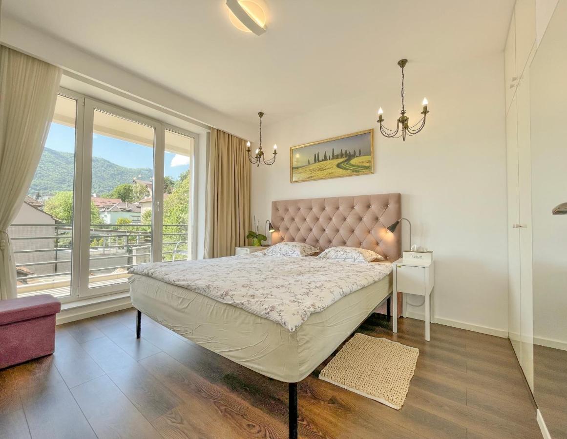 Central Premium Apartment Брашов Екстер'єр фото