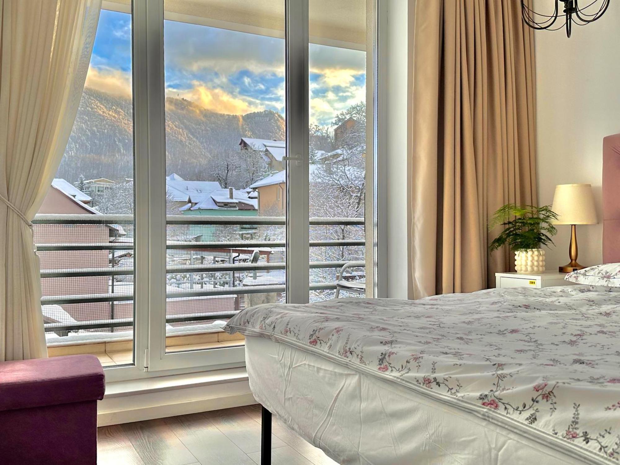 Central Premium Apartment Брашов Екстер'єр фото