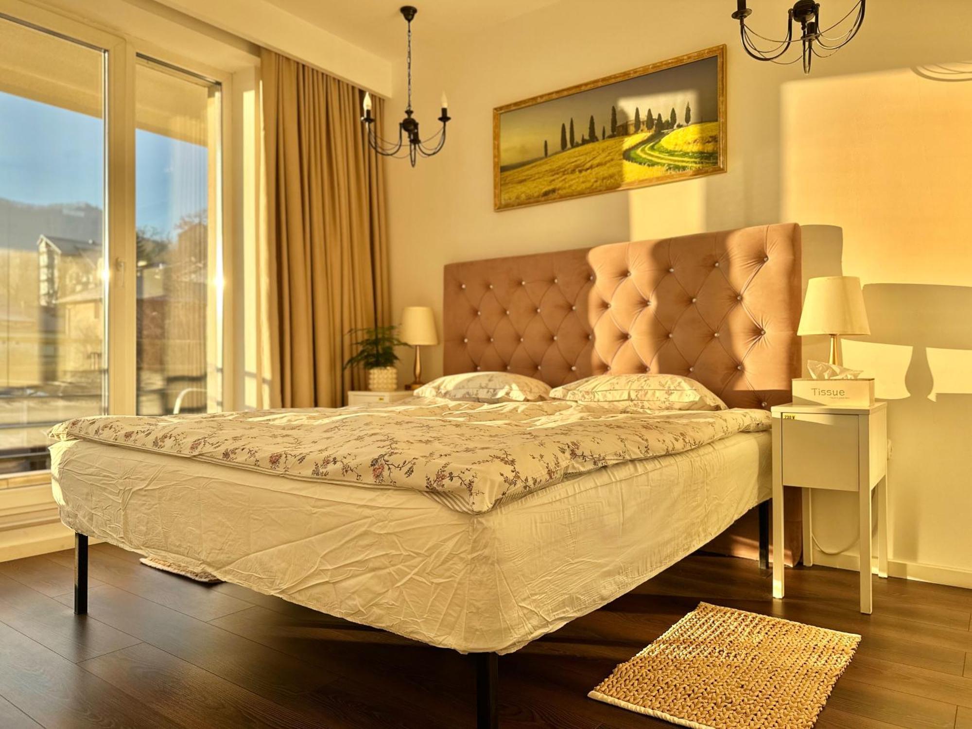 Central Premium Apartment Брашов Екстер'єр фото
